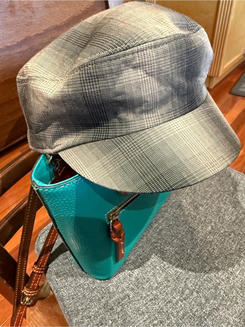 Kangol - Plaid Gray Check Mau Cap -medium